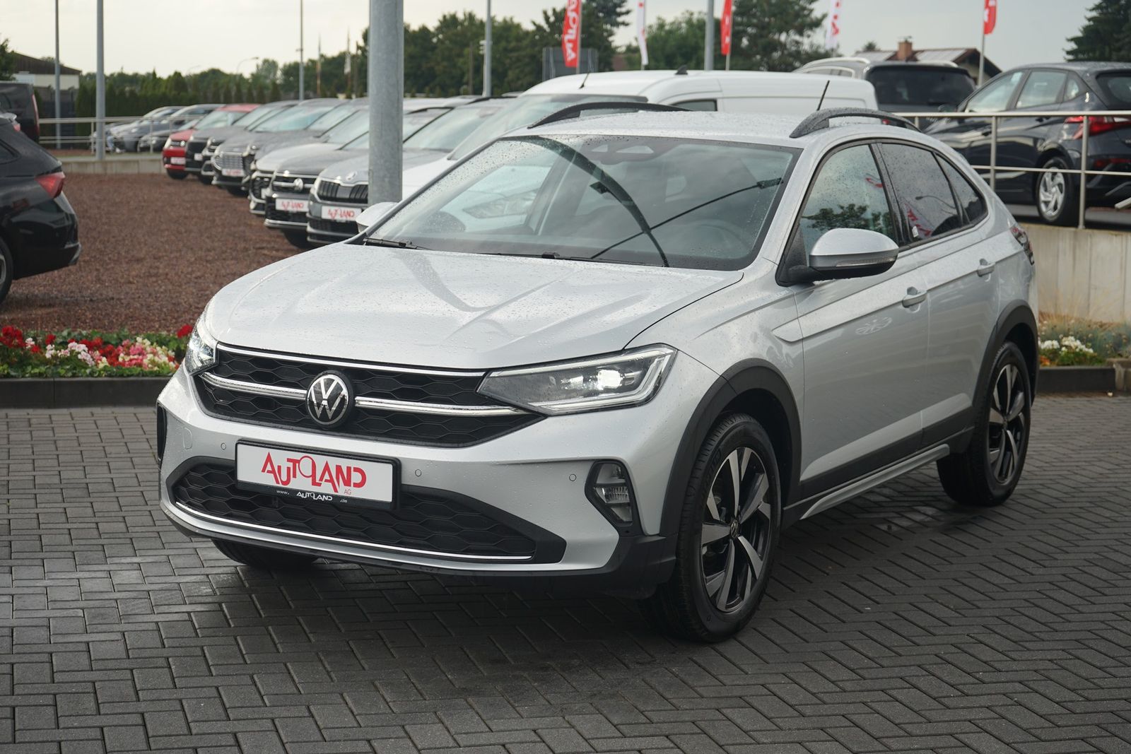 Volkswagen Taigo 1.0 TSI DSG Matrix ACC Kamera imagem 2