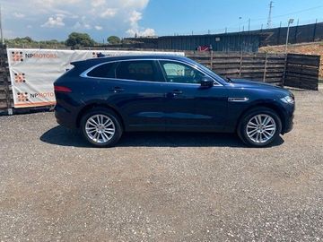 Jaguar F-Pace - 10