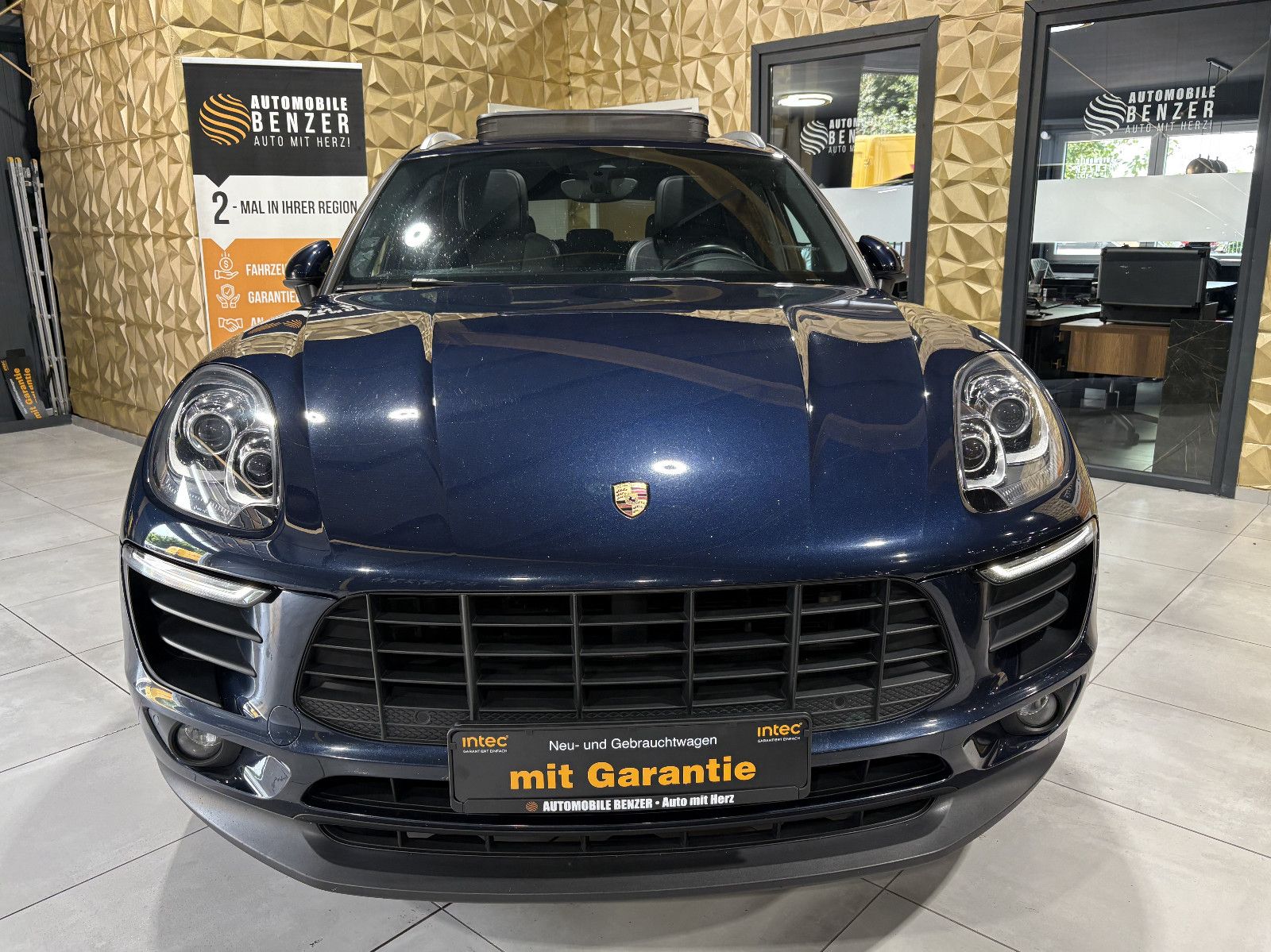 Fahrzeugabbildung Porsche Macan S Diesel/PANO/APPLE/NAVI/PDC/TEMPOMAT/SHZ