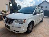 Chrysler Grand Voyager 3.8+Leder+7 Sitze+SHZ+SSD - Chrysler Grand Voyager: 3.3
