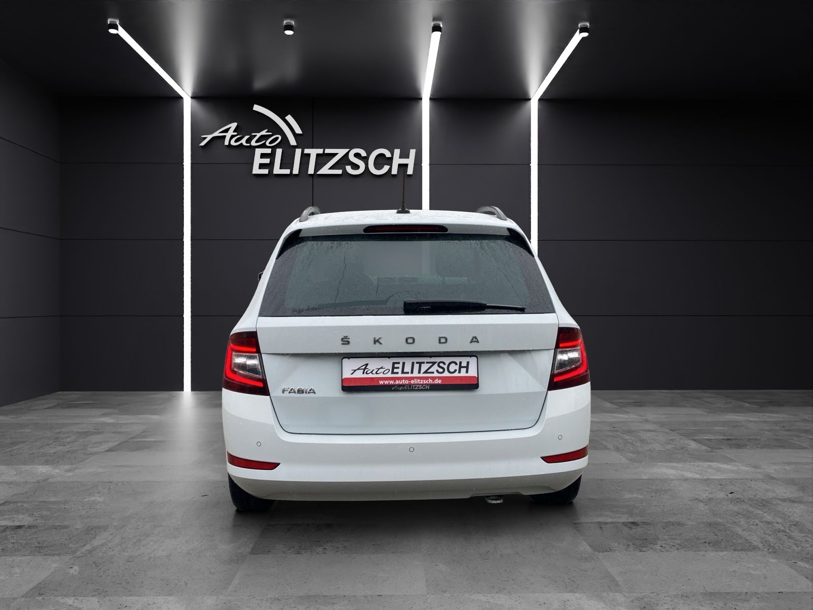 Fahrzeugabbildung SKODA Fabia Combi TSI Best-of DSG Navi Climatronic GRA