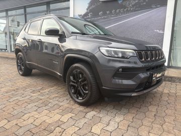 Fahrzeugabbildung Jeep Compass High Upland 4xe ACC AHK Nav Klimaaut uvm