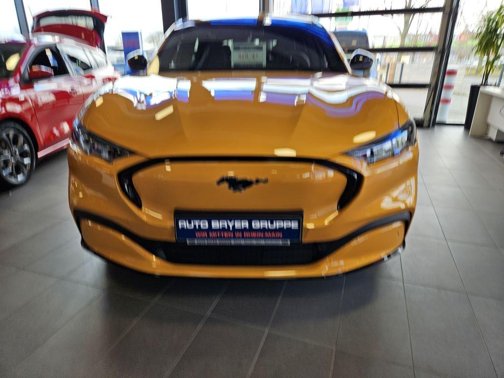 Ford Mustang Mach-E AWD
