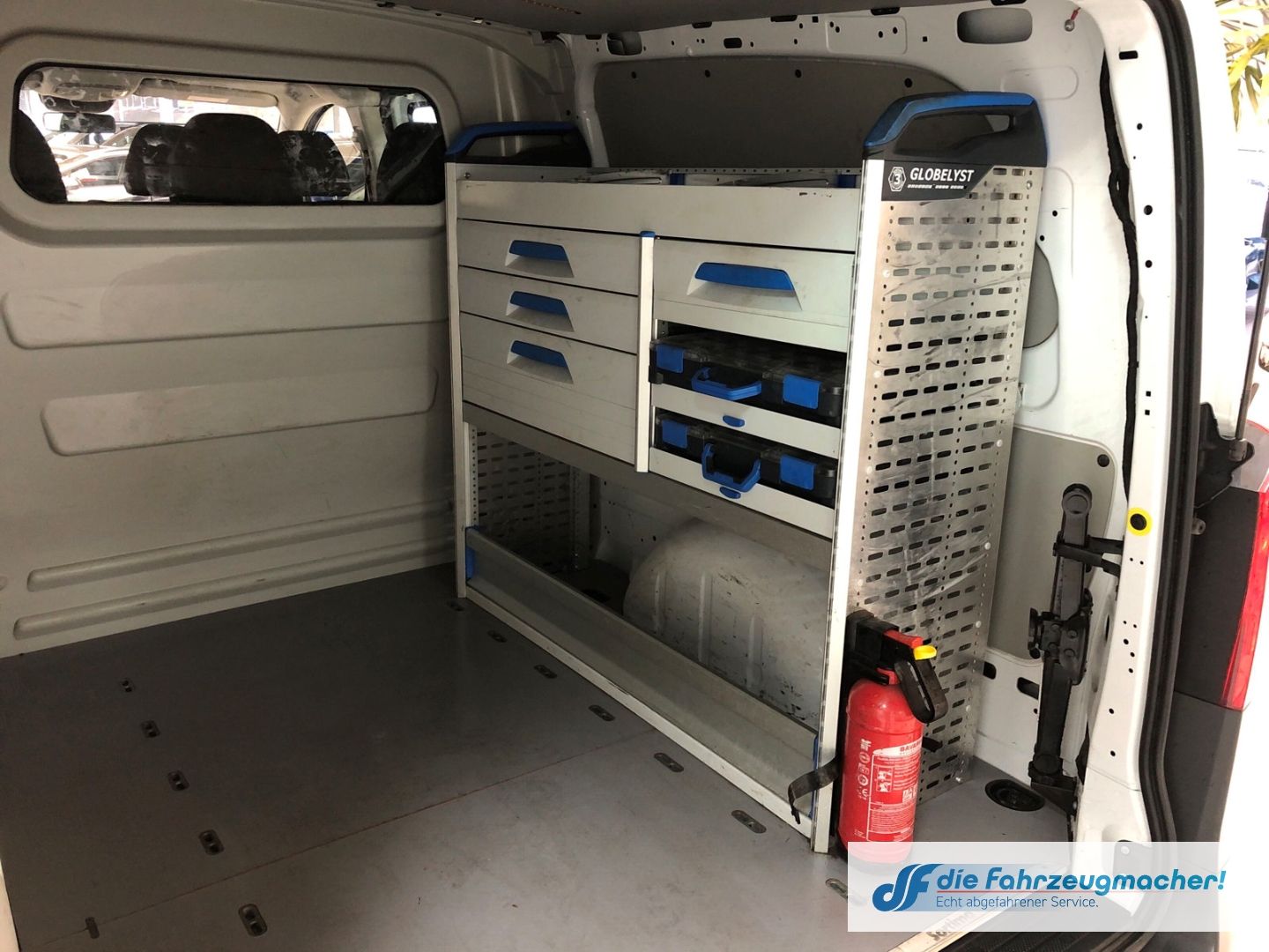 Fahrzeugabbildung Mercedes-Benz Vito Mixto 116 CDI, BT 4MATIC extralang BlueTEC