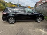 Ford S-Max 2,0 EcoBoost 177kW Titanium Automatik ... - Ford S-Max von privat
