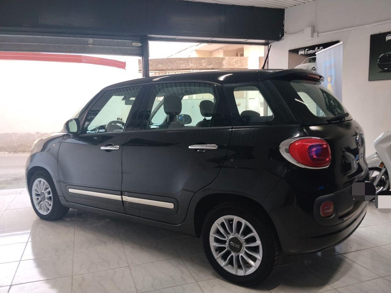 Fiat 500L 2014 — engine 1.248 cm³, 84 HP (62kW)