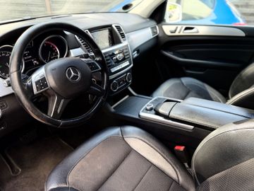 Mercedes ML 250 - 12