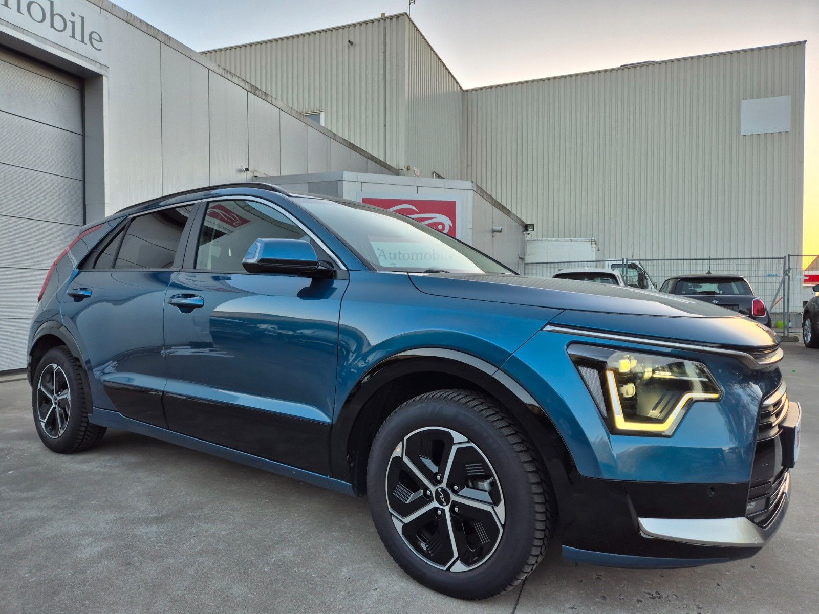 Kia Niro 1.6 GDi // HEV HYBRID // 2024 !!