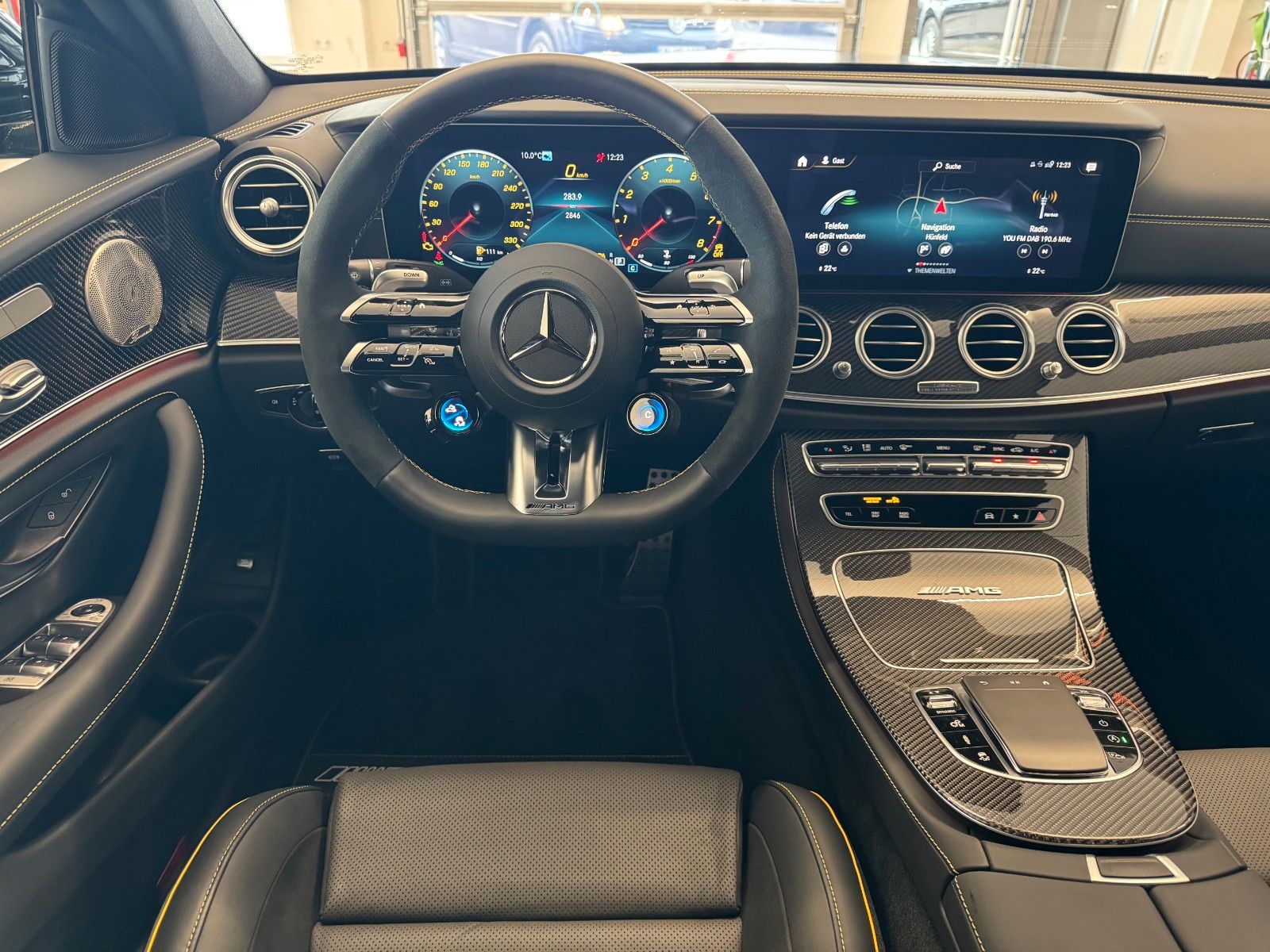 Fahrzeugabbildung Mercedes-Benz E 63 S AMG+FinalEdition+Distr+Burm+AirM+HUD