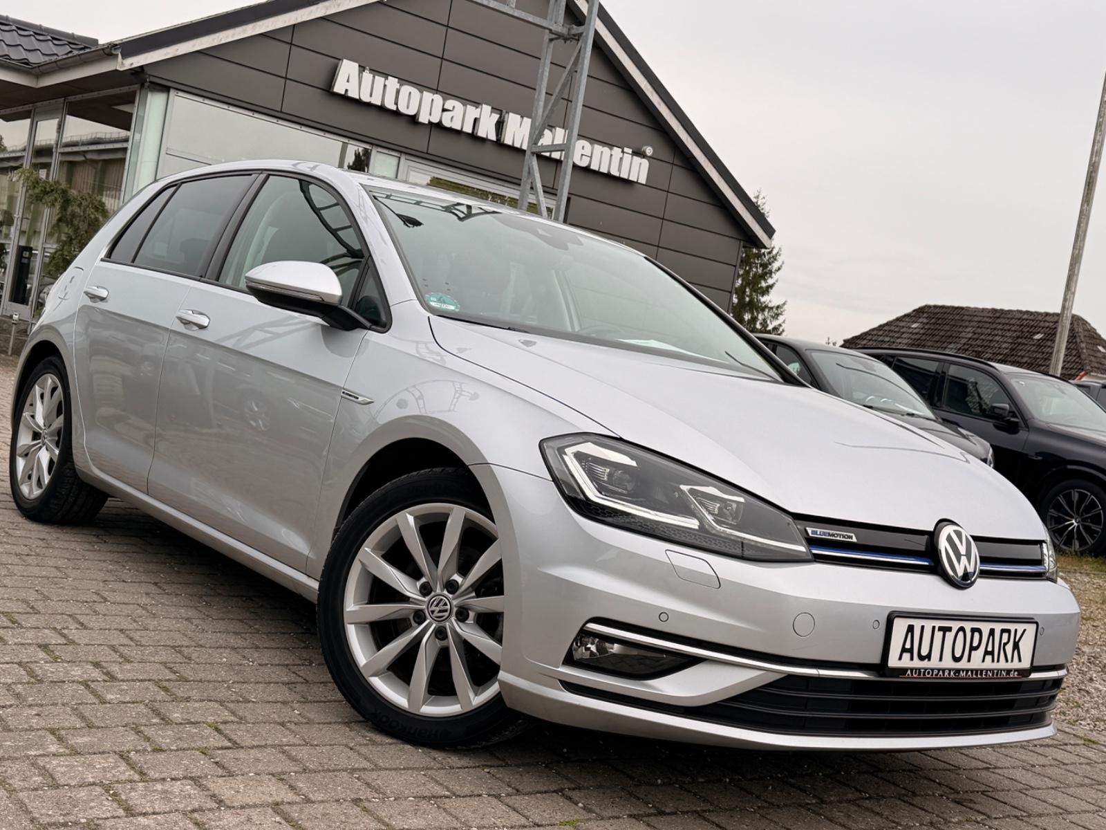 Volkswagen Golf VII Lim. Highline BlueMotion *NAVI*KAMERA*