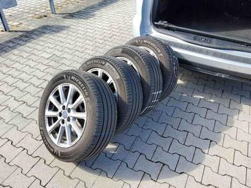Ford S-Max - 9