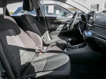 Hyundai i20 1.2 Select Spurhalteassistent Navi Kamera