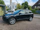 Volkswagen Touareg V6 TDI BMT 3.0 TDI 245 PS Lüft 2 Hand - Volkswagen Gebrauchtwagen in Erlangen