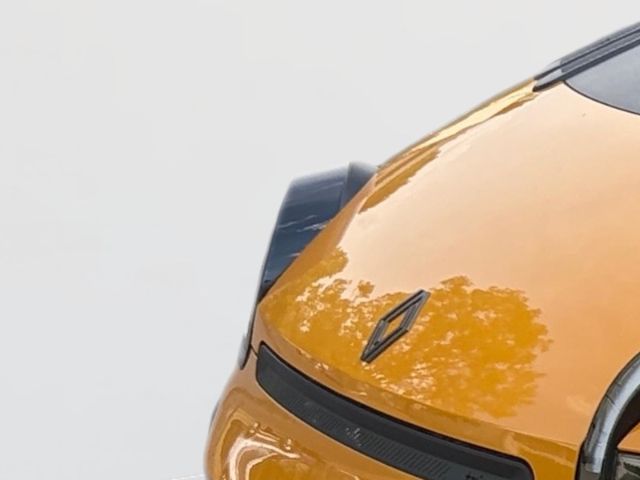 Fahrzeugabbildung Renault Twingo E-Tech 80 Urban Range Techno 60 kW+Vollau
