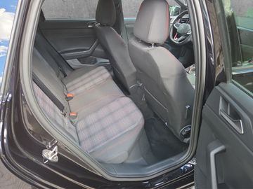 Fahrzeugabbildung Volkswagen Polo GTI Klima Einparkhilfe Sitzheizung