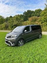Toyota dieses Auto ist Top - Toyota Verso mit Diesel-Antrieb: Automatik