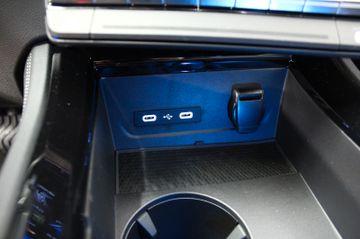 Fahrzeugabbildung Renault Austral Mild Hybrid 160 Techno Automatik