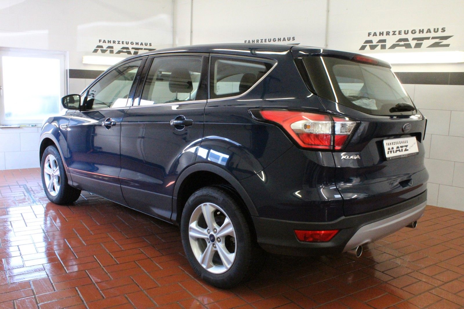 Fahrzeugabbildung Ford Kuga 1,5 Trend 4x2 Gewerbespecial