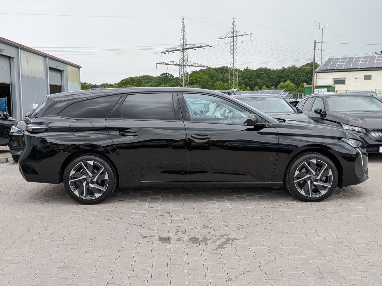Fahrzeugabbildung Peugeot 308 Allure 1.2 AHK*360°KAMERA*ACC*LED*GARANTIE