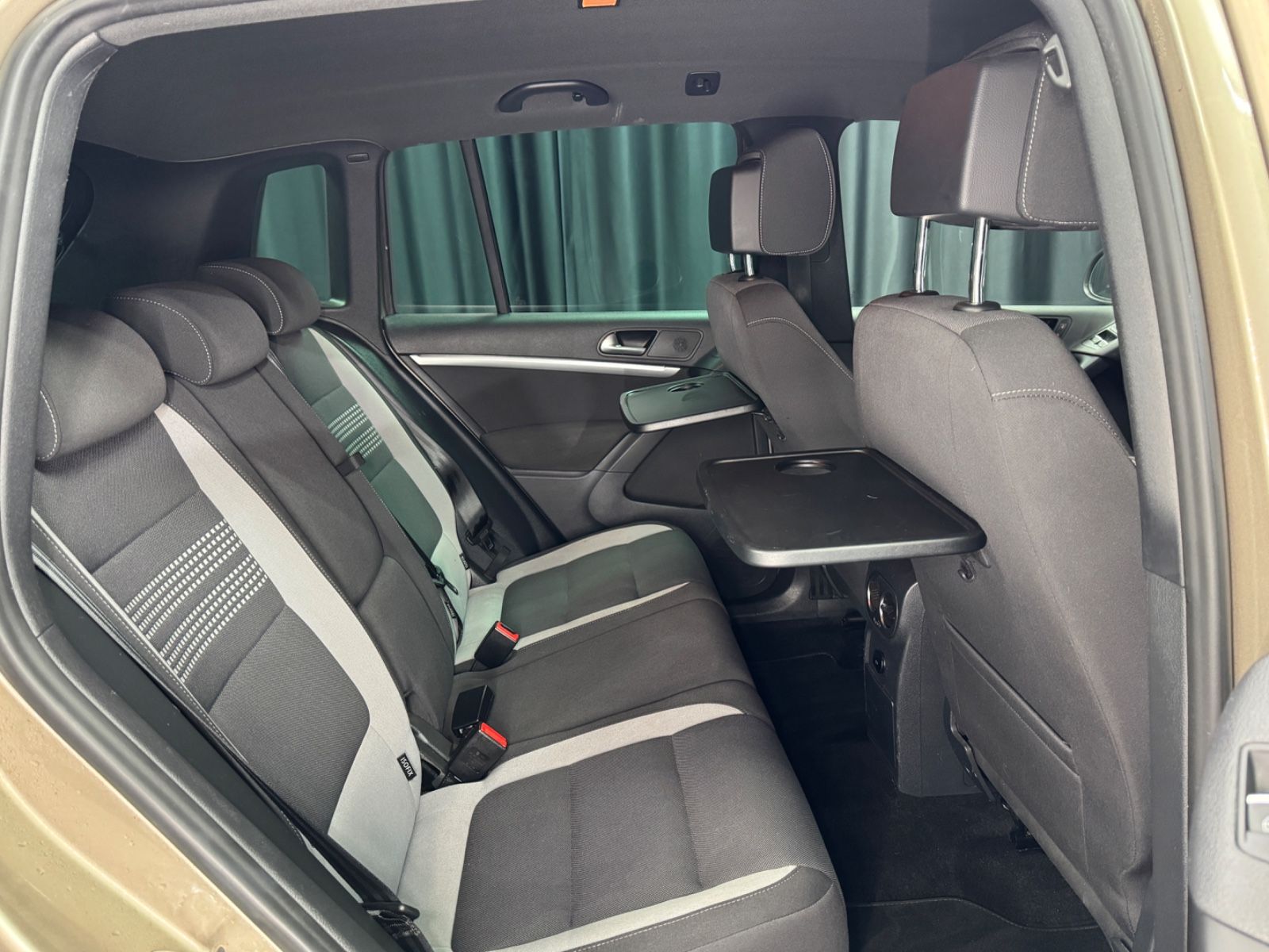 Fahrzeugabbildung Volkswagen Tiguan Life BMT 4Motion|DSG|NAVI|XENON|