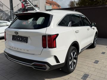 KIA Sorento - 4