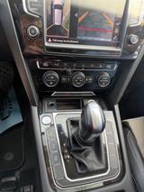 Volkswagen Passat Variant 2.0 TDI SCR 176kW DSG 4MOT Hi... - VW Passat Variant in Solingen