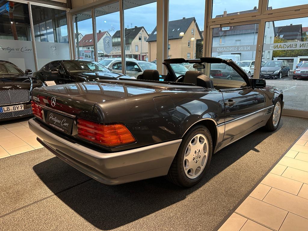 Mercedes-Benz SL 300