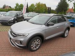 VW T-ROC  Goal  1,5 TSI*KAMERA+AHK+ACC TEMPOMAT Bild 3