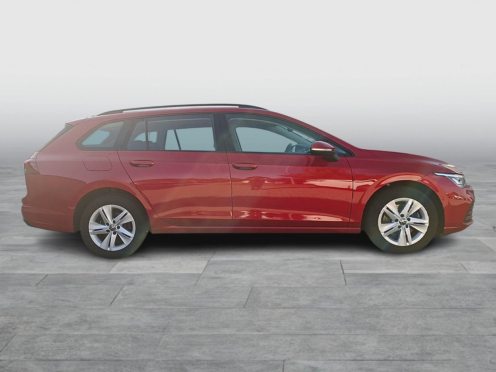 Fahrzeugabbildung Volkswagen Golf VIII Variant TDI Life LED Navi AID ACC PDC
