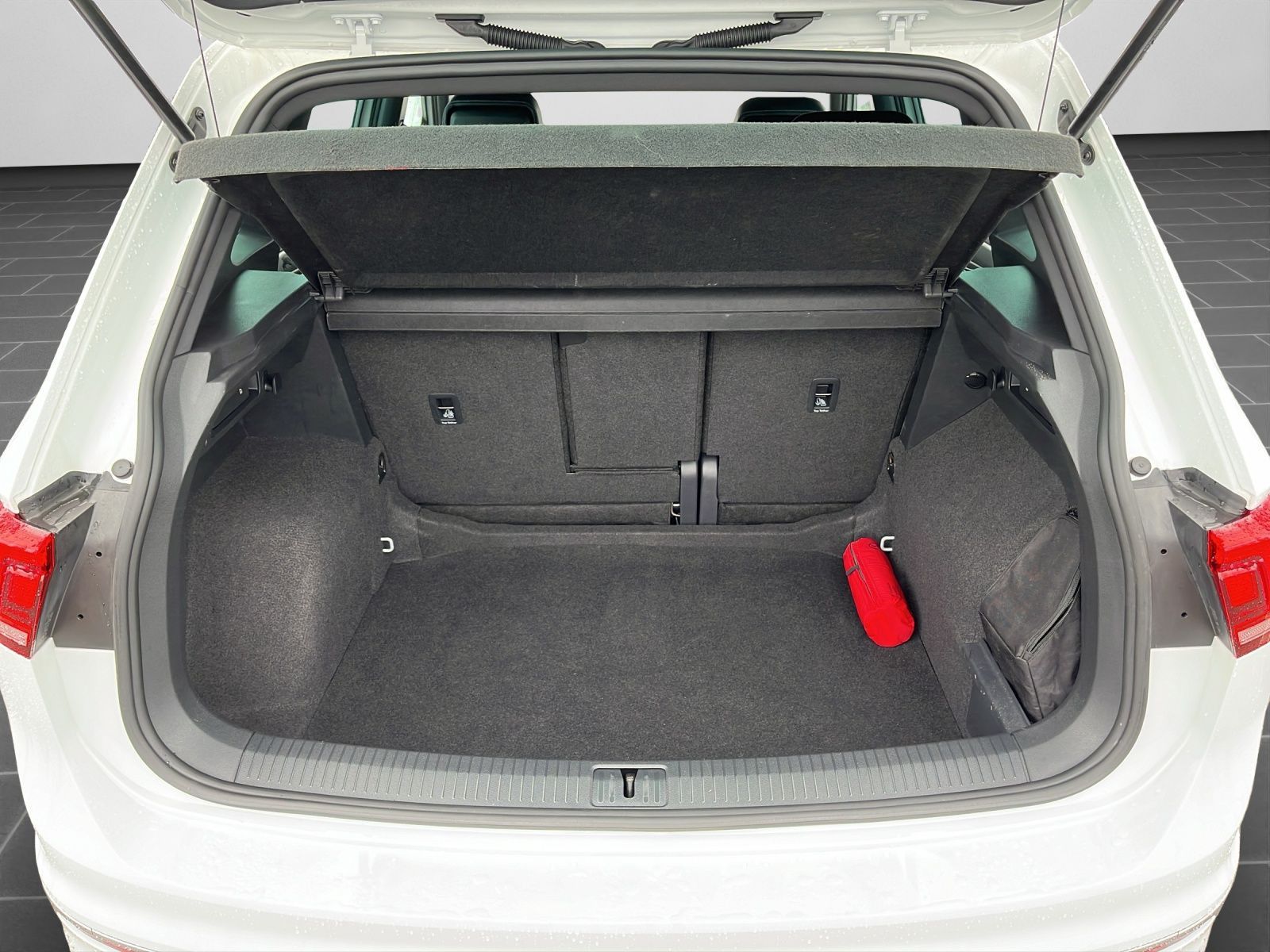 Volkswagen Tiguan - Bild 16