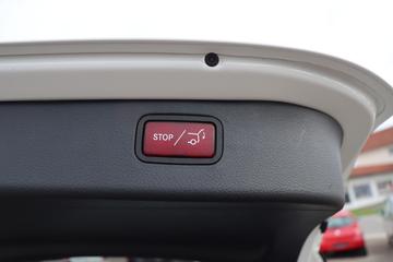 صورة مصغرة 15 لـ 2022 Mercedes-BENZ C 220