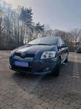Toyota Auris - Toyota Auris in Bielefeld