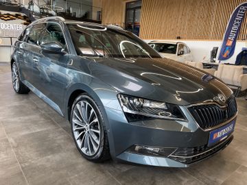 Skoda Superb Combi L&K *PANO*ACC*AHK*LEDER*NAVI*BI-XEN