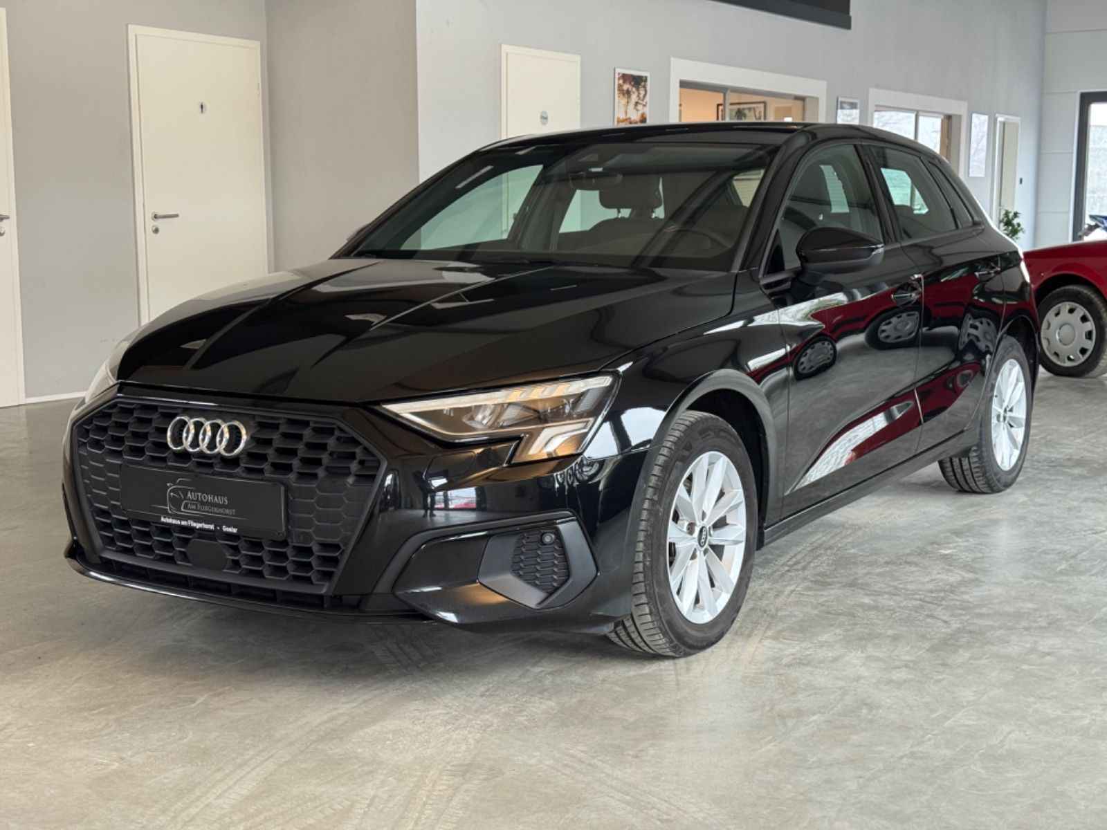 Audi A3 Sportback 35 TDI DSG/LED/ACC/SHZ/PDC/Navi foto 1