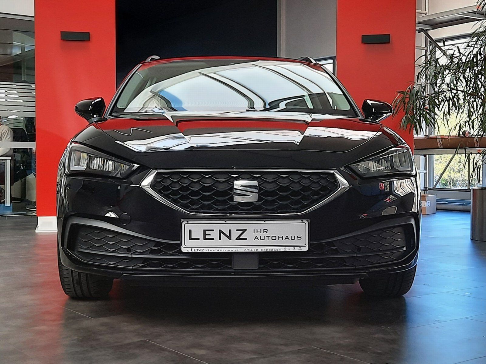 Fahrzeugabbildung SEAT Leon ST Style TSI DSG *LED*PDC*Sithzg*AppConn.*