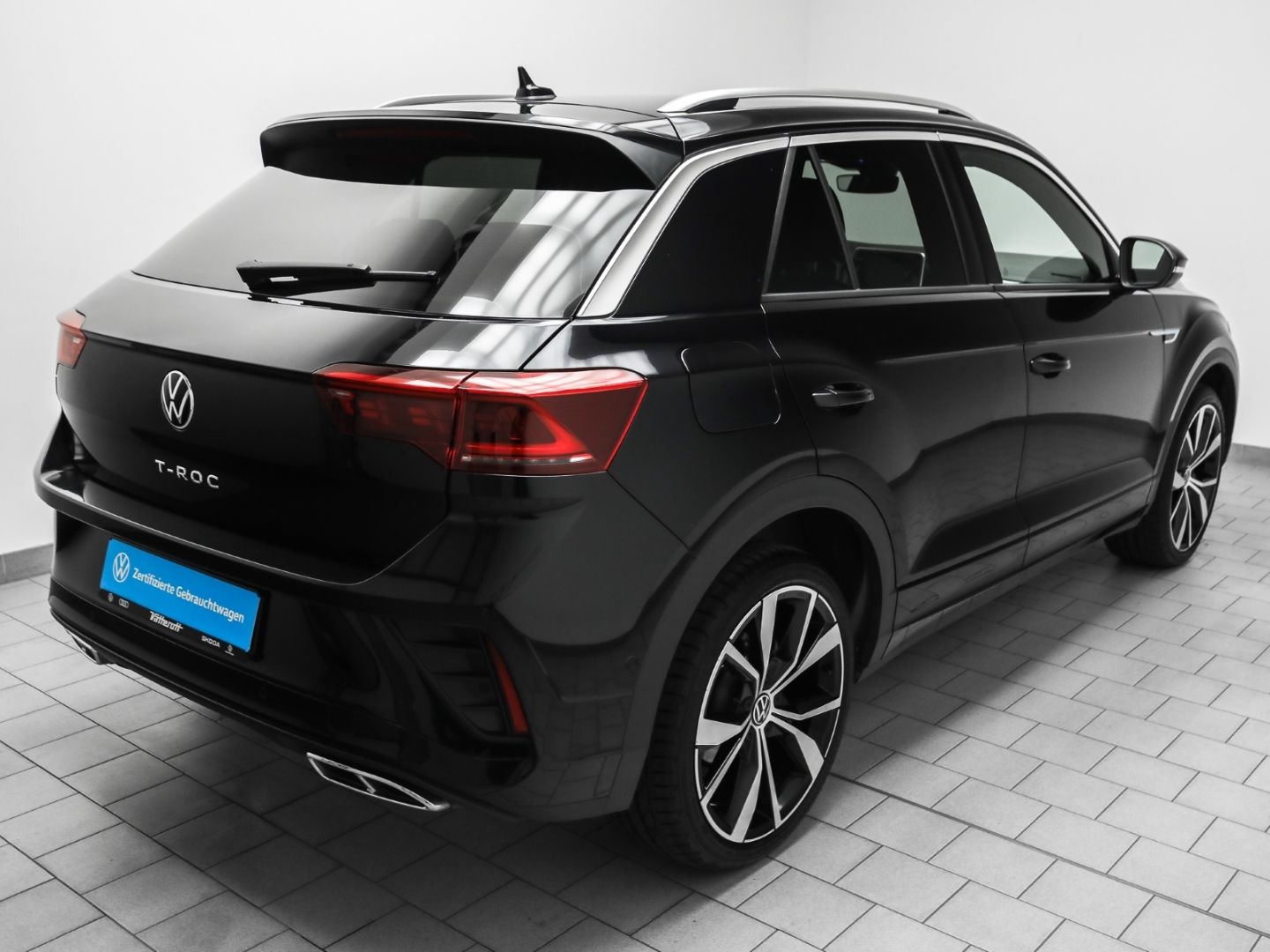 Volkswagen T-Roc 1.5 TSI R Line AHK Kamera IQ.Light foto 5
