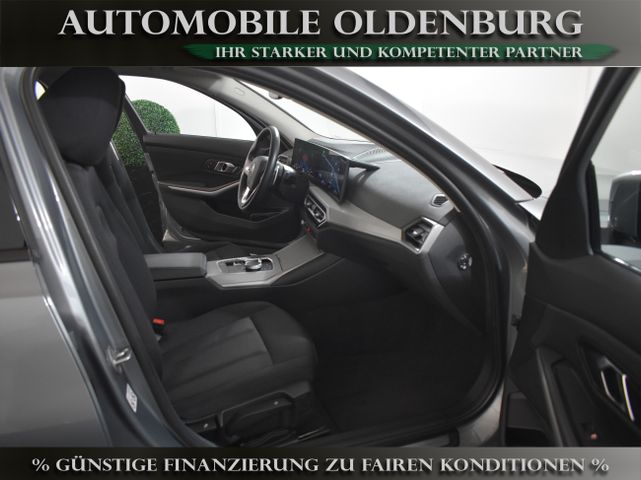 BMW 320 d xDrive *DriveAss*Curved*LiveCP+*MJ23*LED*