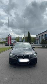 BMW 316d E90 Limousine - BMW 316: E90