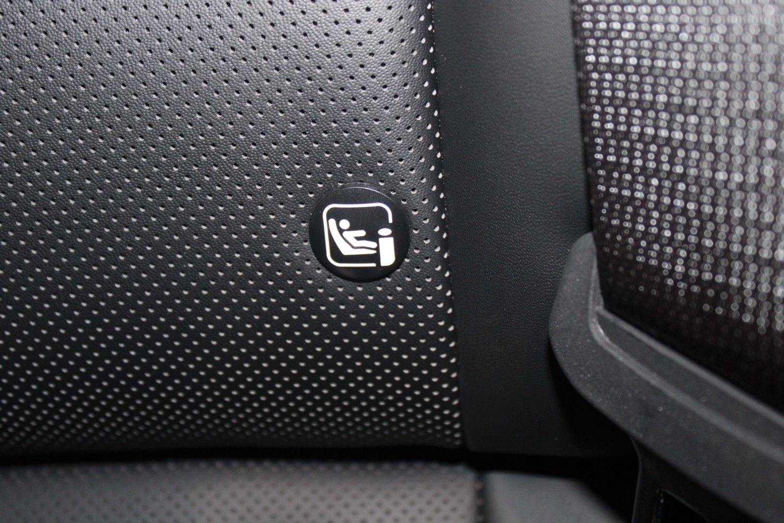 Fahrzeugabbildung Kia K4 1.6 132 kW GT-Line Sportswagon SCHIEBEDACH