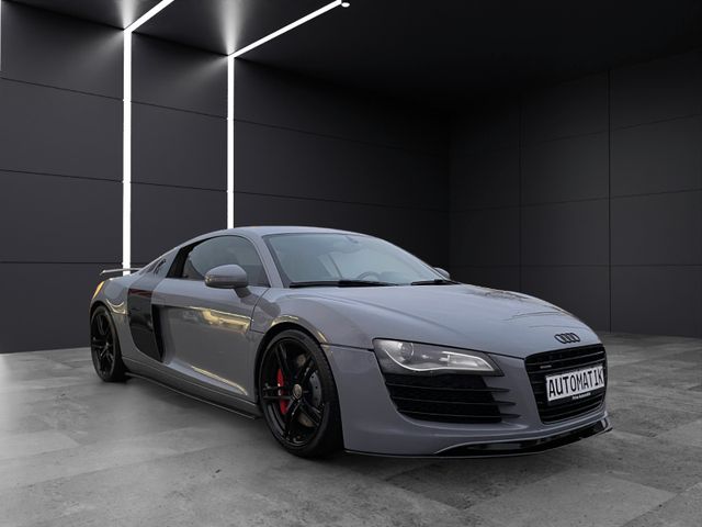 Audi R8 quattro Automatik~Carbon-Paket~Racing Sitze