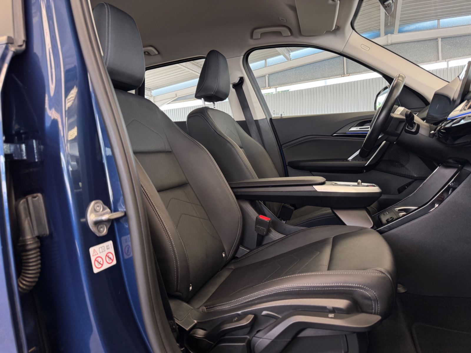 BMW X1 18 d sDrive+2Hand+Leder+AHK+Digitales Cockpit foto 8