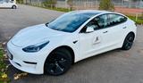 Tesla Model 3 Allrad DualMotor Long Range AHK Garantie - Tesla in Stuttgart