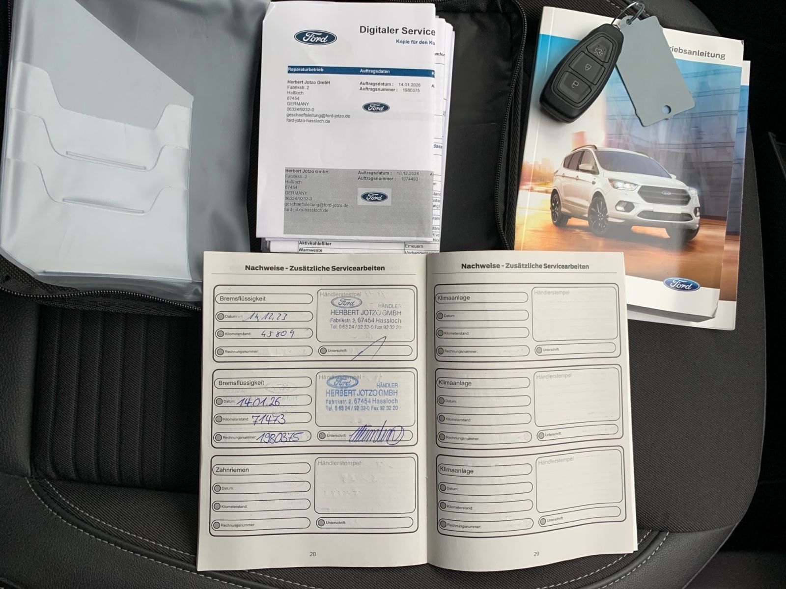 Fahrzeugabbildung Ford Kuga 1.5 EcoBoost Titanium 4x2 Start/Stopp 1Hd