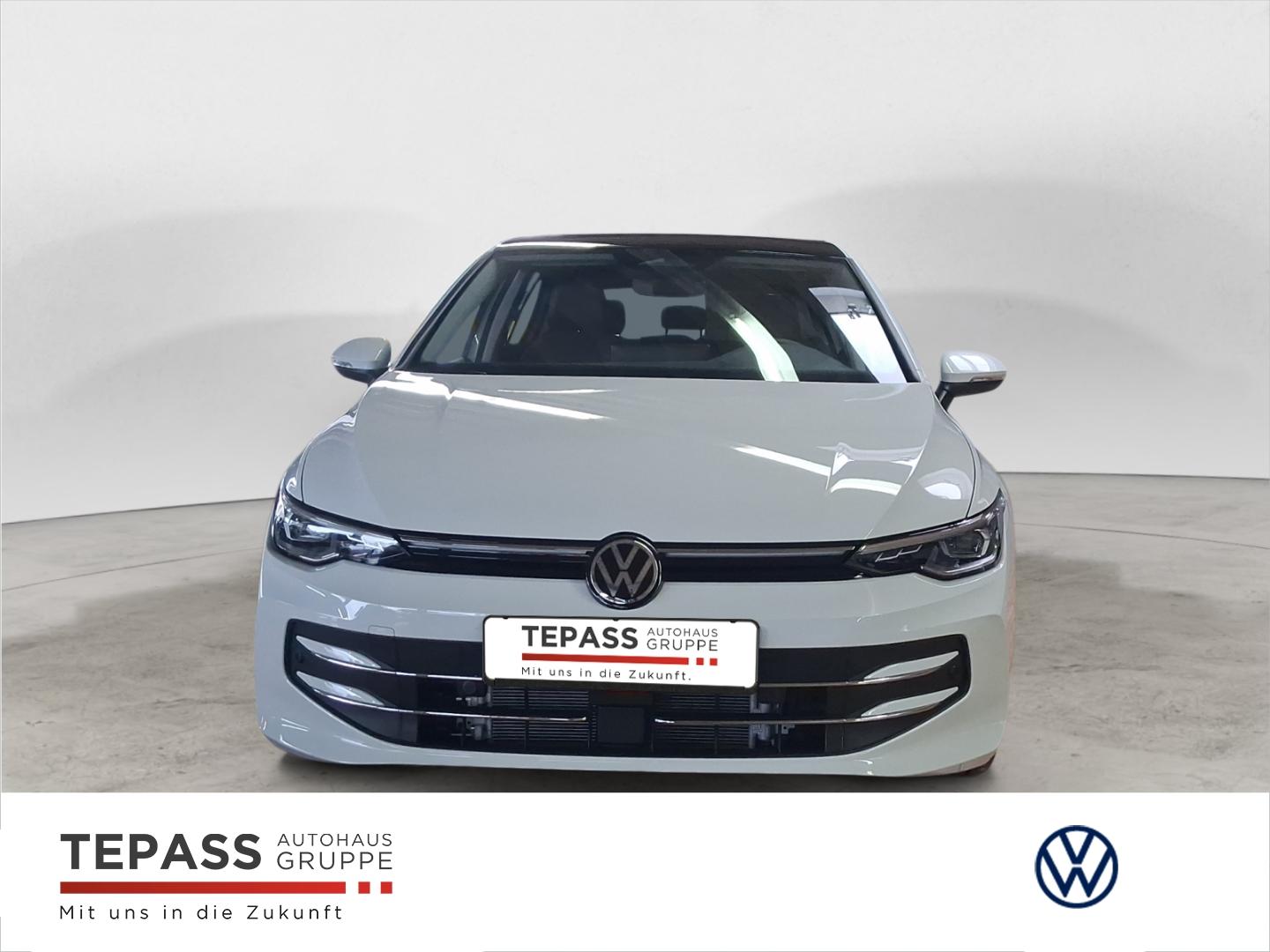 Volkswagen Golf 1.5 eTSI Style NAVI LED LANE