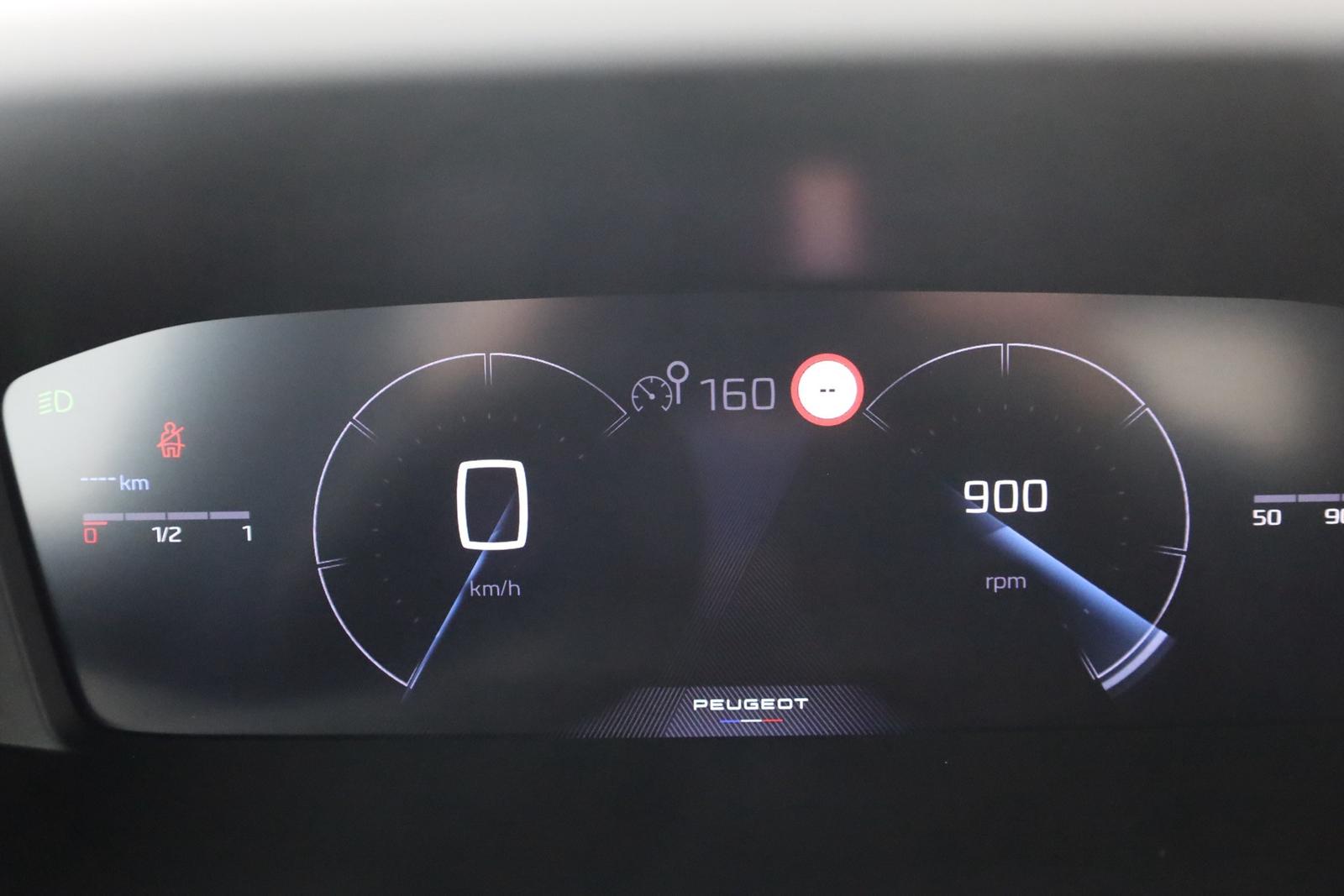 Peugeot 2008 1.2 PureTech LED ACC Kamera