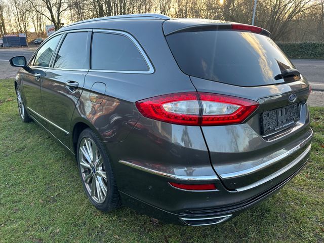 Ford Mondeo 2,0 TDCi Bi-Turbo Vignale Turn. PowerS.