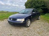 Volkswagen VW Passat 3b/ 1,6l/ TÜV NEU - gebrauchte VW Passat aus dem Jahr 1999