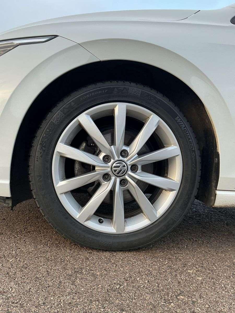 Volkswagen Golf VIII 2.0TDI Navi FLA SHZ APP LH, миниатюра 7