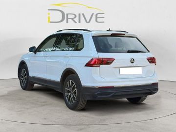 Volkswagen Tiguan - 5