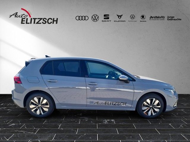 Fahrzeugabbildung Volkswagen Golf VIII TSI Move LED Navi AID RFK SH LM